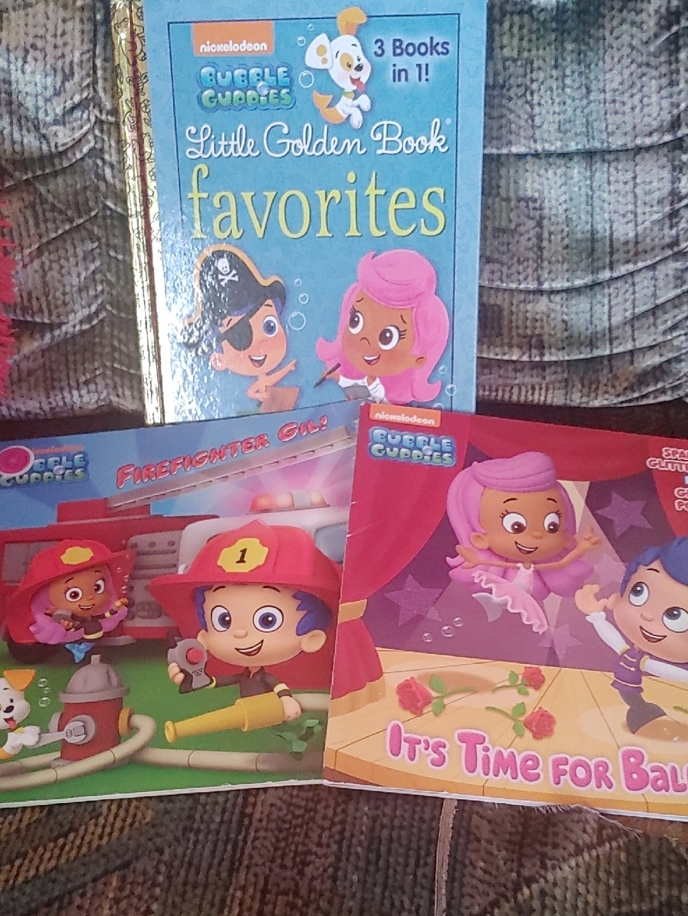 Nickelodeon Bubble Guppies  Books -